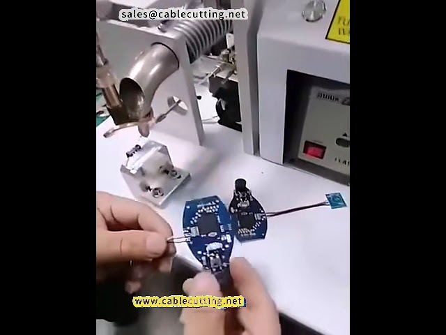 Mesin Pematerian Wayar USB Type-C Automatik - Kecekapan Tinggi & Tepat