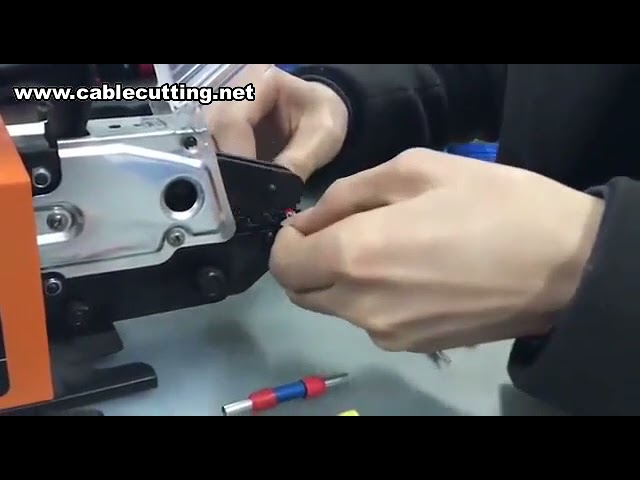 Mesin Crimping Wayar Pneumatik – Alat Penamatan Kabel Kuasa Udara untuk Automasi Kilang