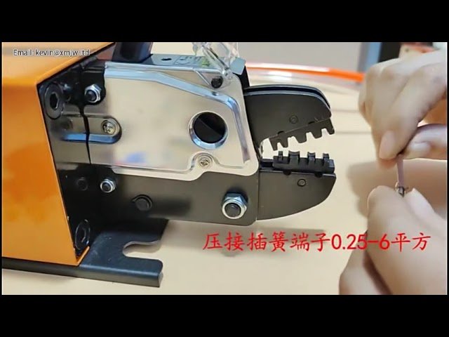 Mesin Crimping Pneumatik 1-3T AM-10 Alat Crimper Terminal dengan Die Crimping untuk Penyambungan Wayar
