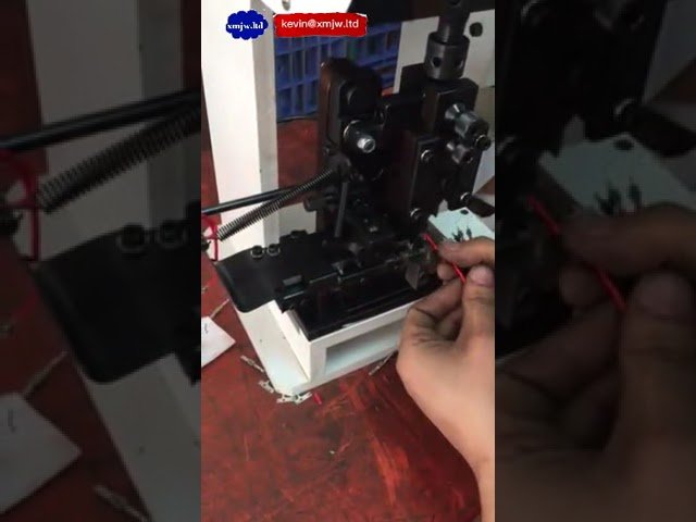 Mesin Crimping Terminal Tembaga Elektrik untuk Kawat Rantai – Automatik & Efisien