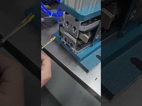 Mesin Pengupas & Pemusing Wayar Pelbagai Teras 3FN Pneumatik 220V - Cekap & Tahan Lama