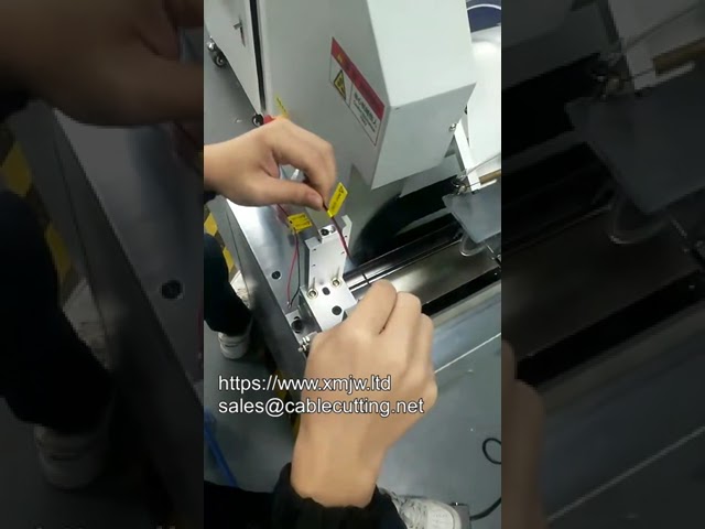 Mesin Pelabelan Lipatan Separuh Wayar Berketepatan Tinggi – Pelipat Kod Bar Automatik