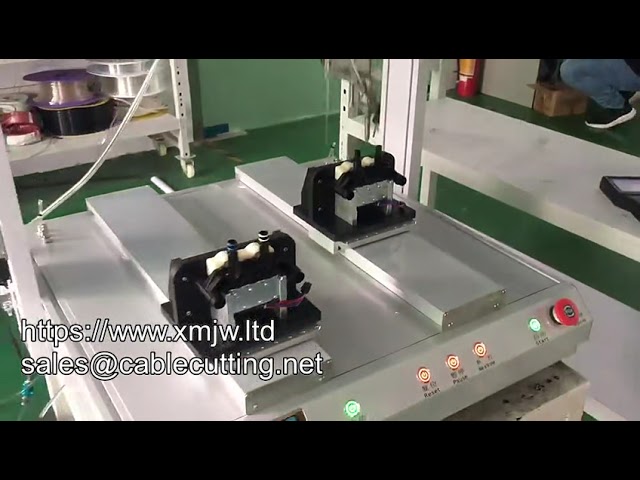 Mesin Suap Skru Automatik 4 Paksi Tiupan Udara - Robot Pemasangan Skru Tepat & Pantas
