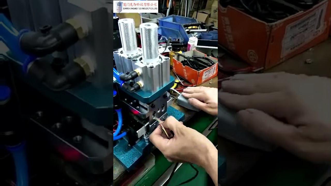 Mesin Penanggalkan Kabel Pneumatik Automatik - Cepat, Tepat, dan Efisien